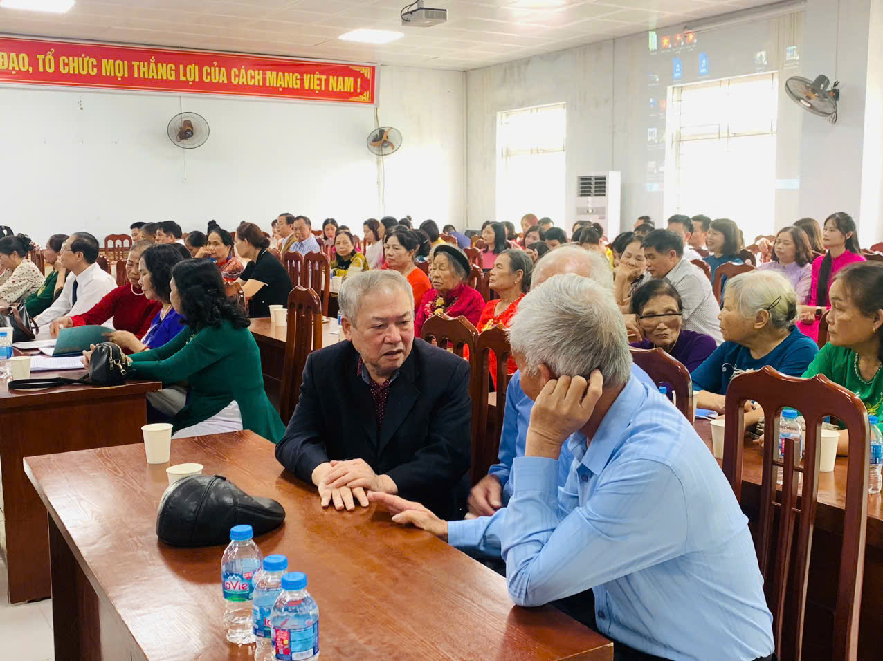 z7652998100829 ccec45d1739454e9e855ae047e3d4db9