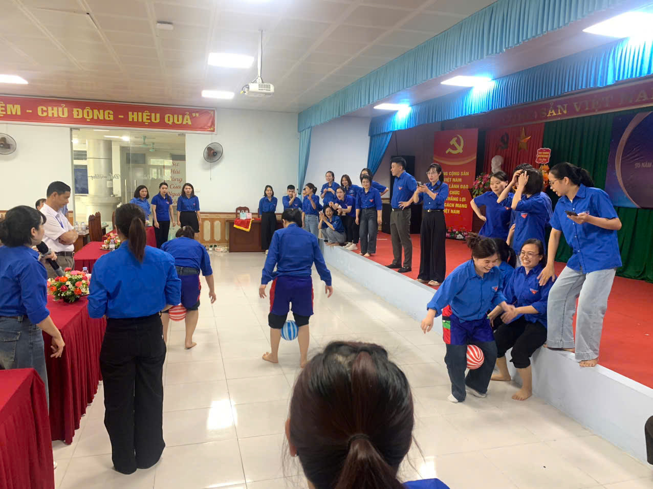 z7660224404747 921c31155863379ea70adf188861f6e4